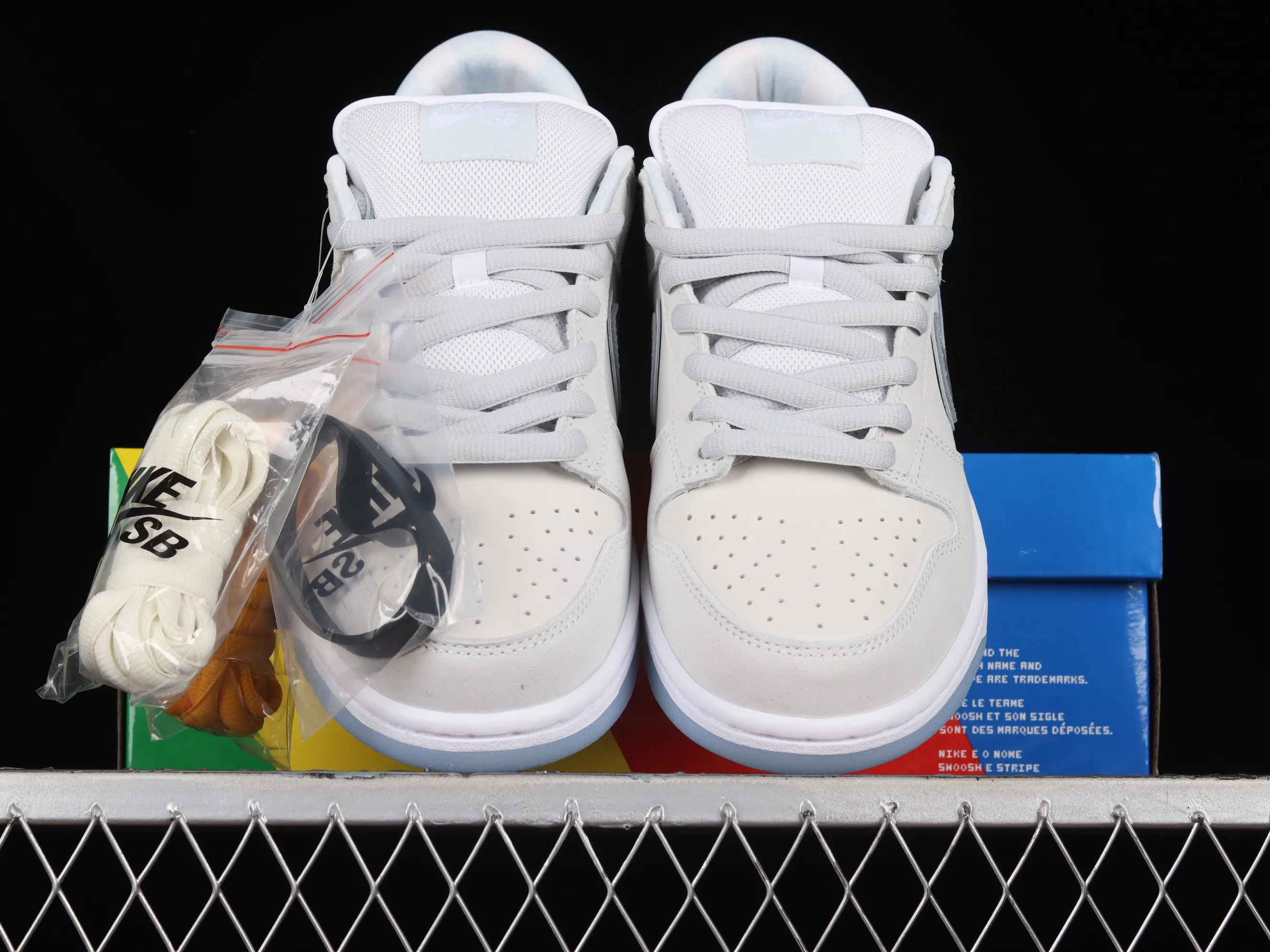 All Categories Nk SB Dunk Series Nk SB Dunk Low Low-top sneakers OG version Concepts x Nk Dunk Low Pro SB "White lobster" Full toe layer white lobster SB low-top sports and leisure sneakers FD8776-100